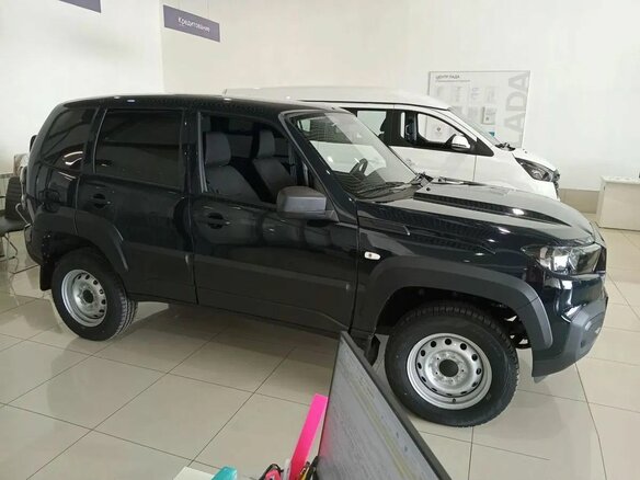 2026 Lada (ВАЗ) Niva Travel I Рестайлинг, зелёный, 1419000 рублей - вид 1