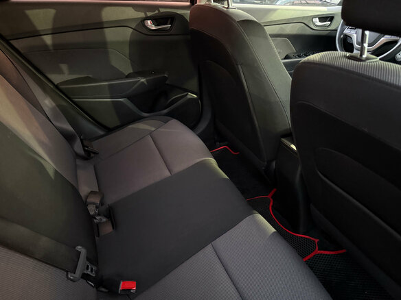 2020 Hyundai Solaris II, чёрный, 1290000 рублей - вид 18