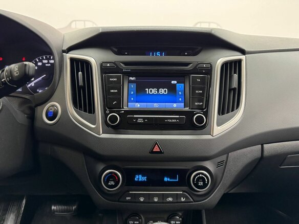 2019 Hyundai Creta I, бежевый, 1745000 рублей - вид 13