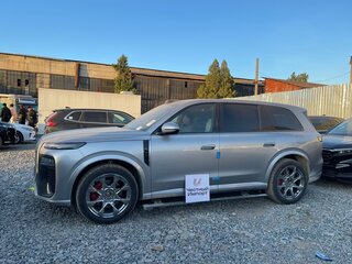 2026 Voyah Taishan X8, серебристый, 7400000 рублей, вид 4