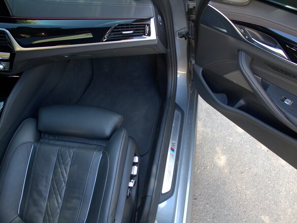 2022 BMW 5 серии 530i VII (G30/G31/G38) Рестайлинг, серый, 5150000 рублей - вид 16