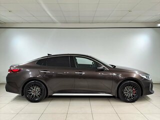 2017 Kia Optima IV, коричневый, 1697000 рублей, вид 4