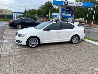 2015 Skoda Octavia III (A7), белый, 1430000 рублей, вид 5