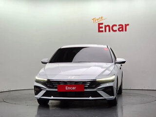 2023 Hyundai Avante VII Рестайлинг, белый, 1740111 рублей, вид 2