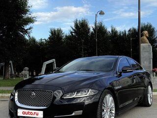 2016 Jaguar XJ IV (X351) Рестайлинг, фиолетовый, 3250000 рублей, вид 2