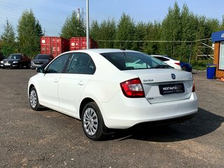 2019 Skoda Rapid I Рестайлинг, белый, 1264000 рублей, вид 3