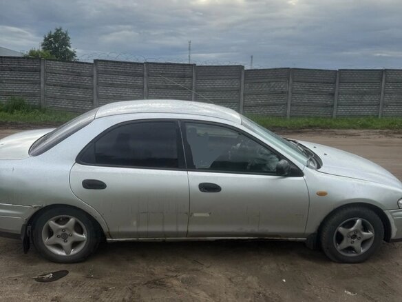 1998 Mazda 323 V (BA), серый - вид 1