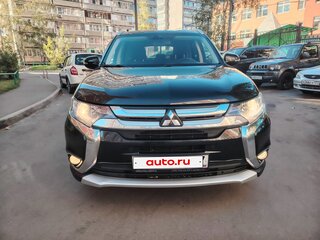 2018 Mitsubishi Outlander III Рестайлинг 2, чёрный, 1985000 рублей, вид 2