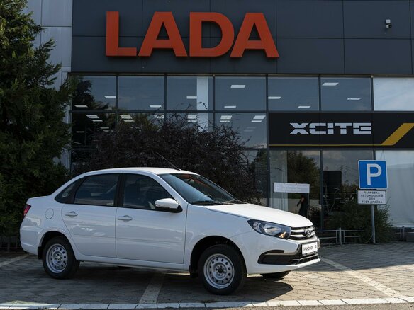 2026 Lada (ВАЗ) Granta I Рестайлинг, белый, 1068000 рублей - вид 10