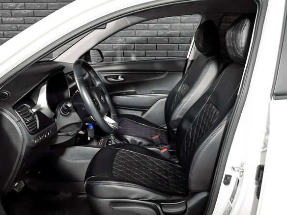 2021 Kia Rio IV Рестайлинг, белый, 1780000 рублей - вид 9