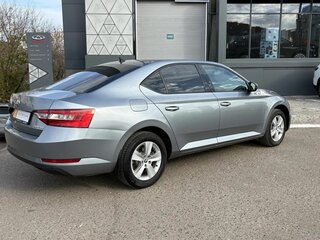 2018 Skoda Superb III, серый, 1520000 рублей, вид 3