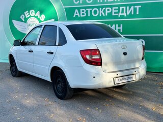 2013 Lada (ВАЗ) Granta I, белый, 375000 рублей, вид 5