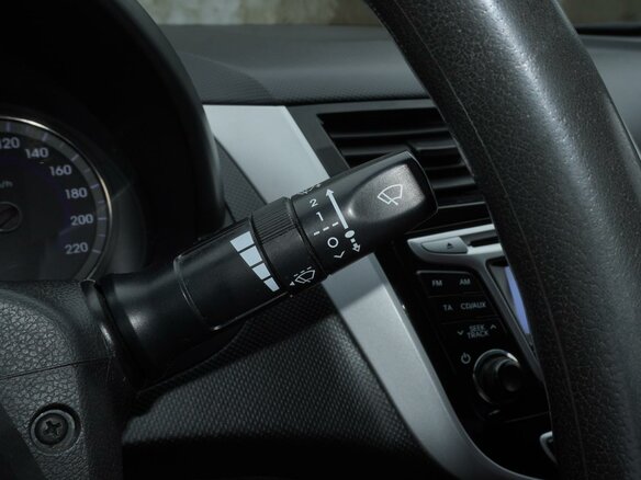 2011 Hyundai Solaris I, фиолетовый, 699000 рублей - вид 13