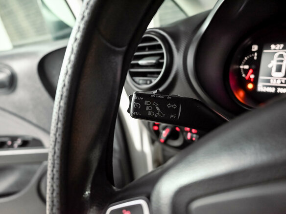 2012 SEAT Leon II Рестайлинг, белый, 830000 рублей - вид 14