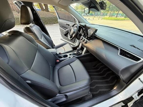 2023 Toyota Corolla Cross I, белый, 1850000 рублей - вид 11