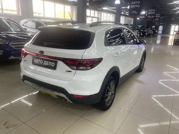 2020 Kia Rio X-Line IV, белый, 1651000 рублей - вид 3