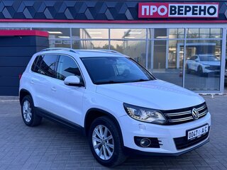 2012 Volkswagen Tiguan I Рестайлинг, белый, 1299900 рублей, вид 2