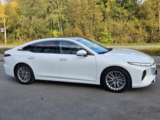 2024 Bestune B70 I Рестайлинг, белый, 2200000 рублей, вид 5