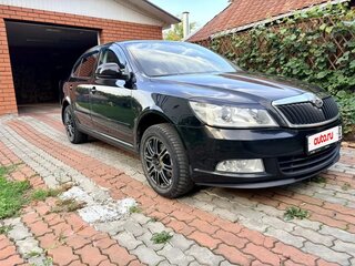 2010 Skoda Octavia DSG7 II (A5) Рестайлинг, чёрный, 670000 рублей, вид 1