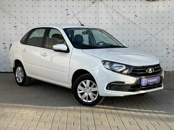 2025 Lada (ВАЗ) Granta I Рестайлинг, белый, 885000 рублей - вид 2