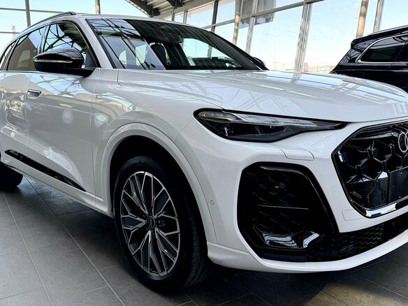 2026 Audi Q5 L III (GU), белый - вид 8