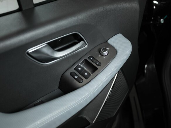 2026 Foton View, чёрный, 4160295 рублей - вид 13