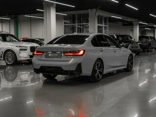 2024 BMW 3 серии 320i VII (G2x) Рестайлинг, серый, 6450000 рублей, вид 4