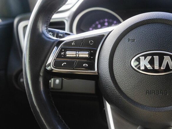 2019 Kia Ceed III, белый - вид 16