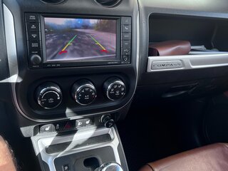 2013 Jeep Compass I Рестайлинг 2, белый, 950000 рублей, вид 3