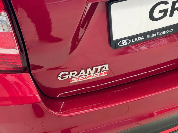 2026 Lada (ВАЗ) Granta Sport I Рестайлинг, красный, 1657000 рублей - вид 5