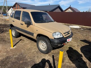 2004 Chevrolet Niva I, бежевый, 220000 рублей, вид 2