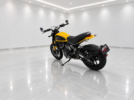 2017 Ducati Scrambler 800, золотистый, 590999 рублей, вид 5