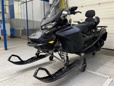 2024 BRP Ski-Doo Expedition 900, чёрный, 1800000 рублей, вид 2