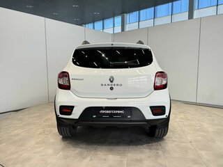 2018 Renault Sandero Stepway II Рестайлинг, белый, 1150000 рублей, вид 4