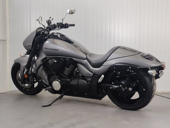 2016 Suzuki Boulevard M109R, серый, 1499000 рублей - вид 5