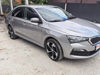 2021 Skoda Rapid II, серый, 1620000 рублей, вид 4
