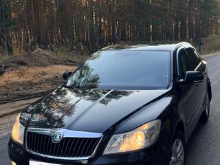 2012 Skoda Octavia II (A5) Рестайлинг, чёрный, 870000 рублей, вид 2