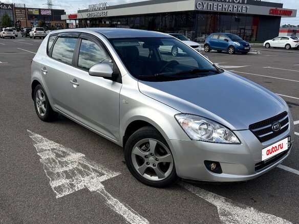 2008 Kia Ceed I, серебристый, 625000 рублей - вид 2