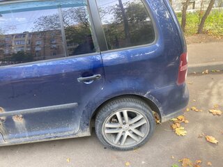 2010 Volkswagen Touran I Рестайлинг, синий, 500000 рублей, вид 5
