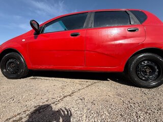 2006 Chevrolet Aveo I, красный, 300000 рублей, вид 3