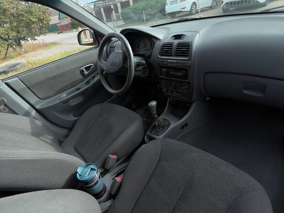 2005 Hyundai Accent ТагАЗ II, бежевый, 355000 рублей - вид 5