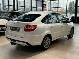 2019 Lada (ВАЗ) Granta I Рестайлинг, белый, 670000 рублей, вид 4