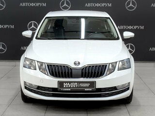 2019 Skoda Octavia III (A7) Рестайлинг, белый, 1300000 рублей, вид 2