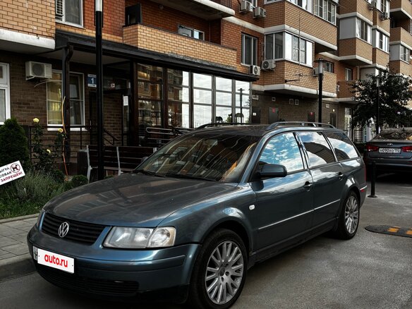 2000 Volkswagen Passat B5, серый, 400000 рублей