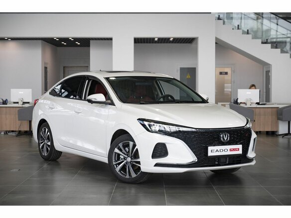 2024 Changan Eado Plus I, белый, 2569900 рублей - вид 2