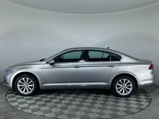 2017 Volkswagen Passat B8, серебристый, 2120000 рублей, вид 5