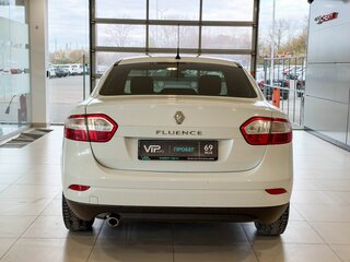 2012 Renault Fluence I, белый, 697000 рублей, вид 5