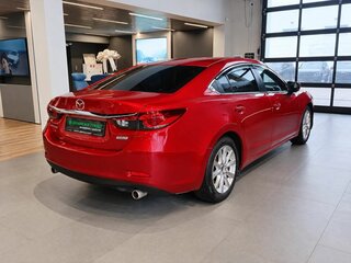 2017 Mazda 6 III (GJ) Рестайлинг, красный, 1619000 рублей, вид 4