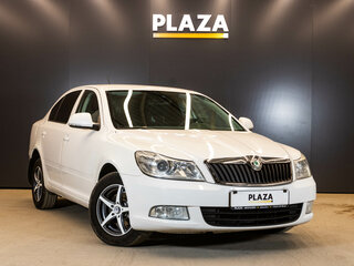 2012 Skoda Octavia II (A5) Рестайлинг, белый, 950000 рублей, вид 2
