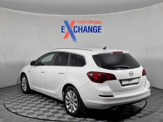 2011 Opel Astra J, белый, 549000 рублей, вид 5